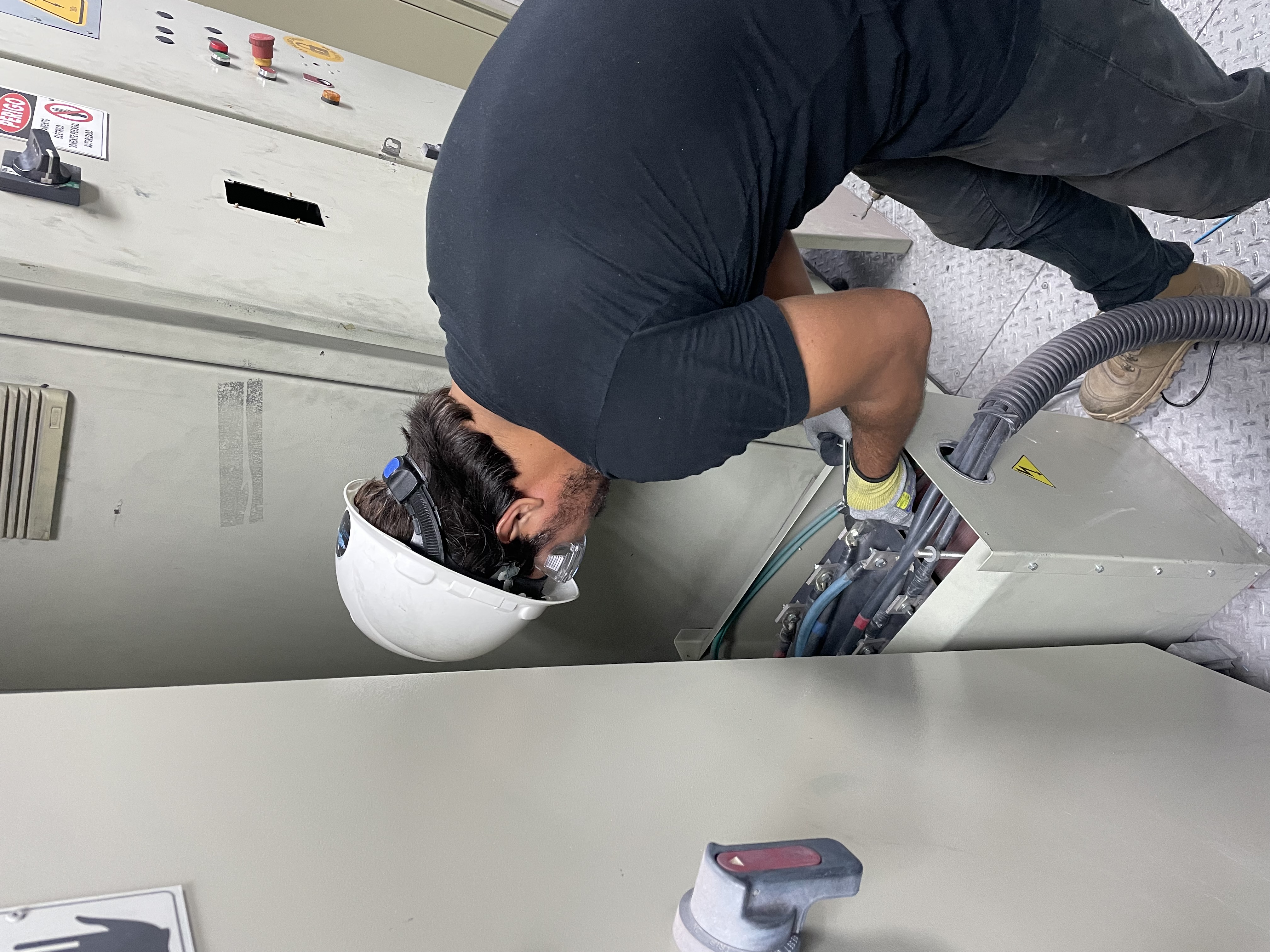 Inspeção e Diagnóstico Elétrico